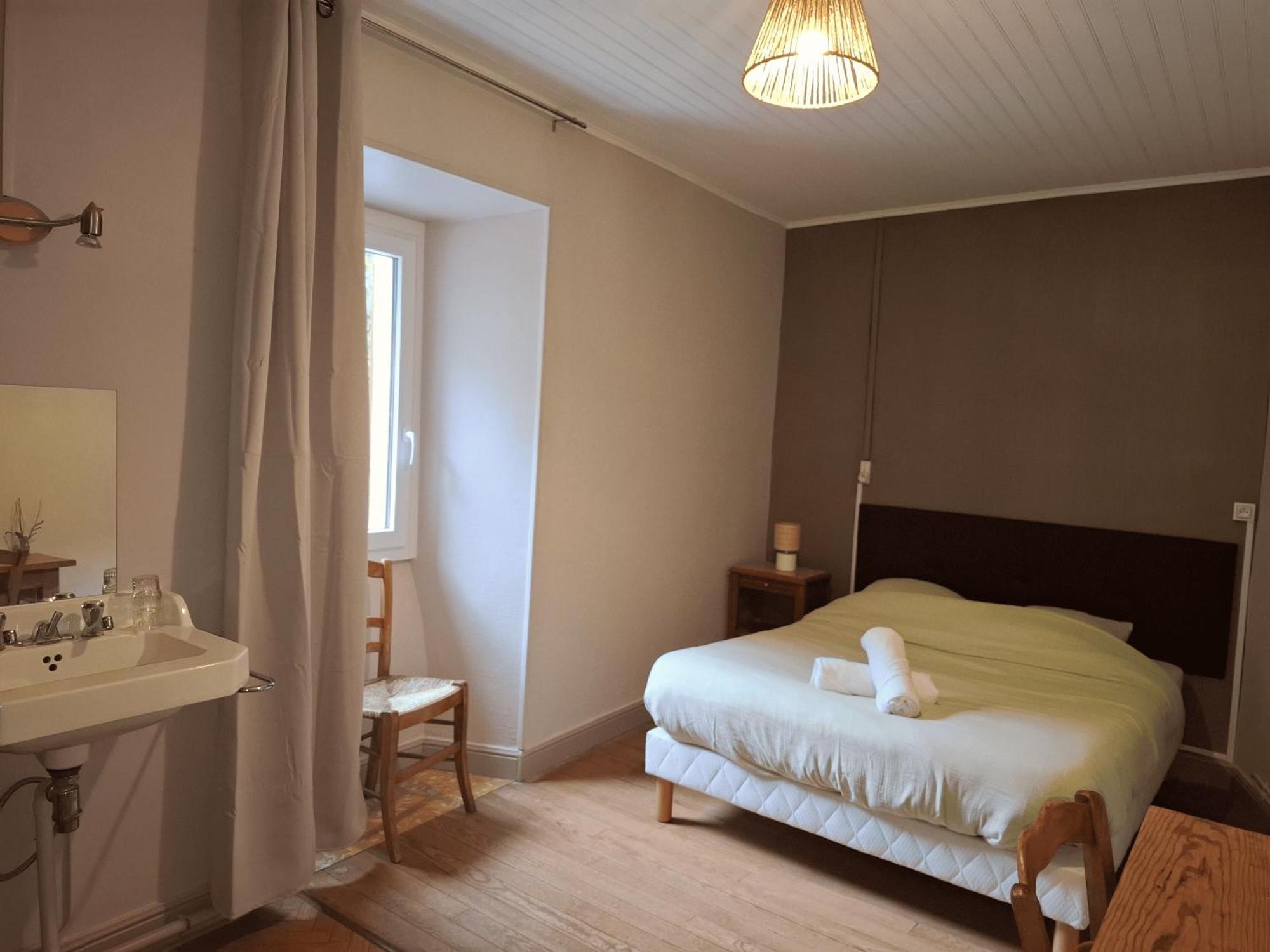 Auberge Arthea Laviolle Quarto foto